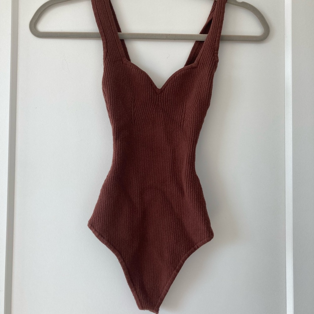 Elevated Knit Ribbed Sweetheart Body Suit